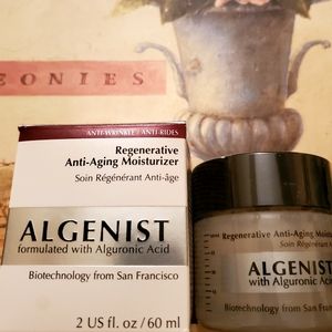 Algenist anti aging cream